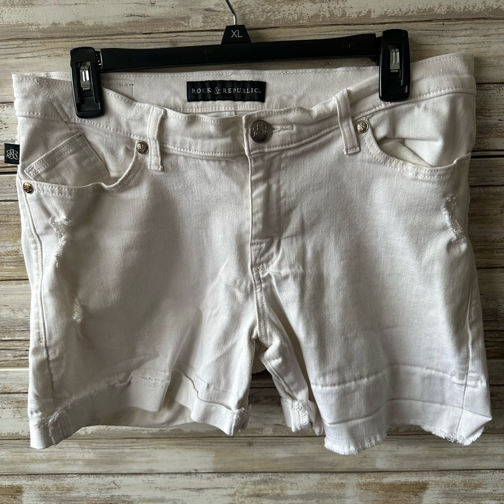 🤍 Rock & Republic White Distressed Denim Shorts Size 12 Bumpershoot